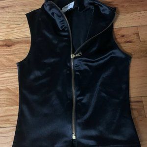 baggy t's black vest size s